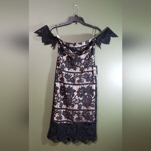 Express Off-Shoulder Lace Dress – Elegant & Timeless